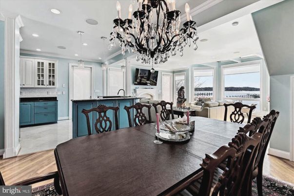 Chandelier, Dining room, Interior, Pendant Lights, Recessed Lighting, Wood Texture Flooring