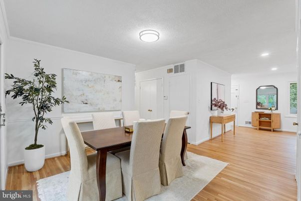 Dining room, Interior, Recessed Lighting, Wood Texture Flooring