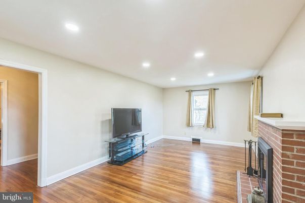 Empty room, Fireplace, Interior, Recessed Lighting, Wood Texture Flooring