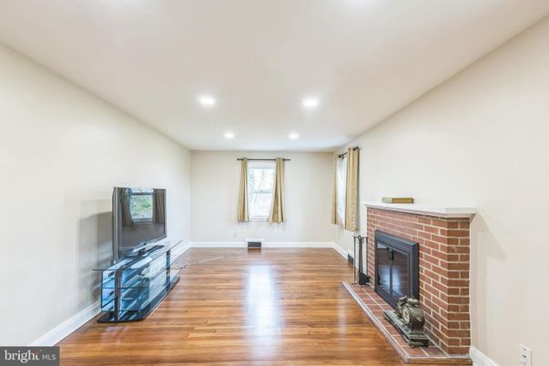 Empty room, Fireplace, Interior, Recessed Lighting, Wood Texture Flooring