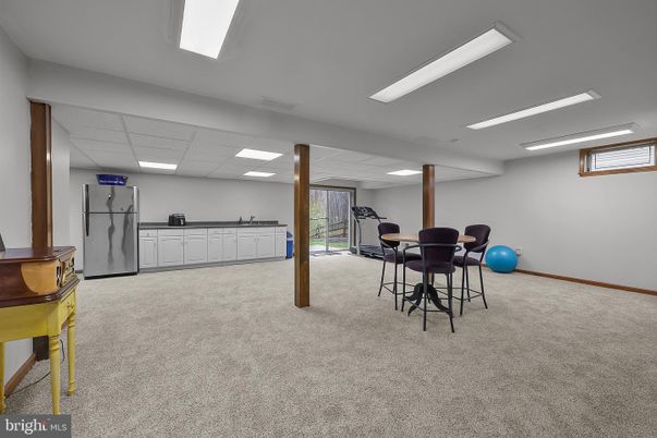 Dining room, Fitness Equipment, Interior, Recessed Lighting
