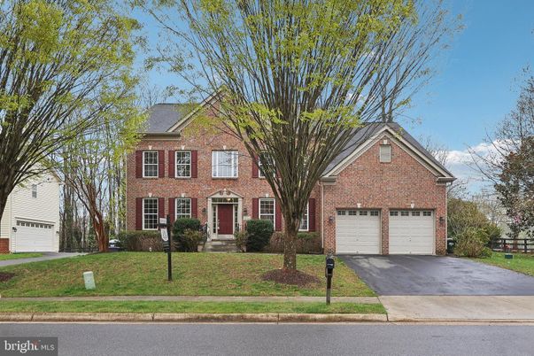 Attached, Exterior, Facade, Brick Facade, Brick Traditional