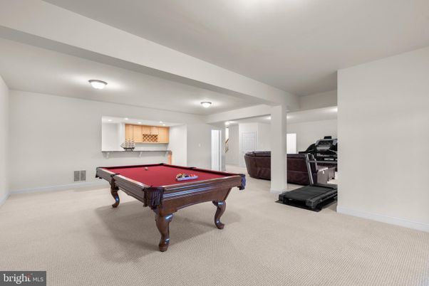 Billiard Table, Game Room, Interior