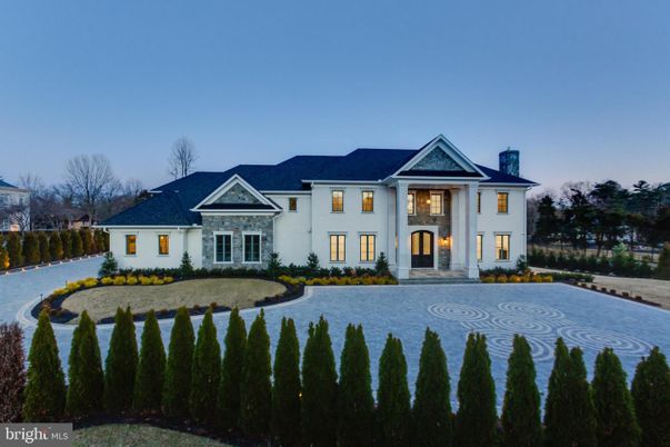 Backyard, Exterior, Facade, French Provincial