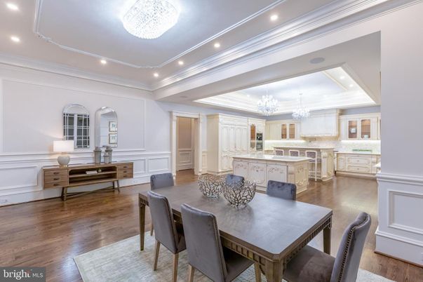 Chandelier, Dining room, Interior, Kitchen, Recessed Lighting, Wood Texture Flooring