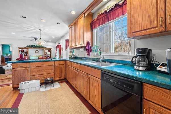 Chandelier, Interior, Kitchen, Recessed Lighting, Wood Texture Flooring