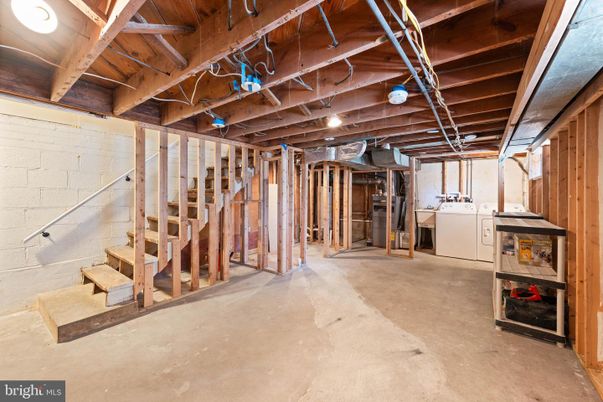 Interior, Stone Walls, Washer, Wooden Beams
