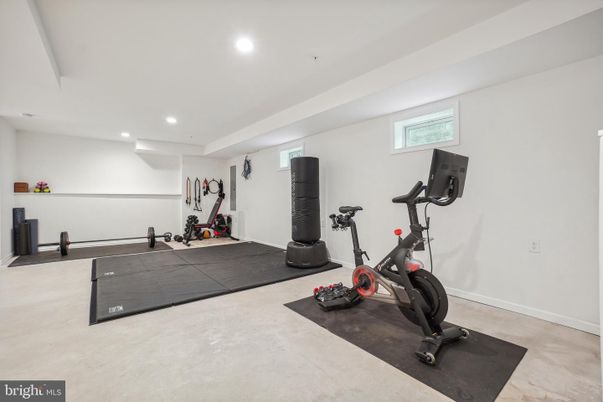 Fitness Equipment, Interior, Recessed Lighting