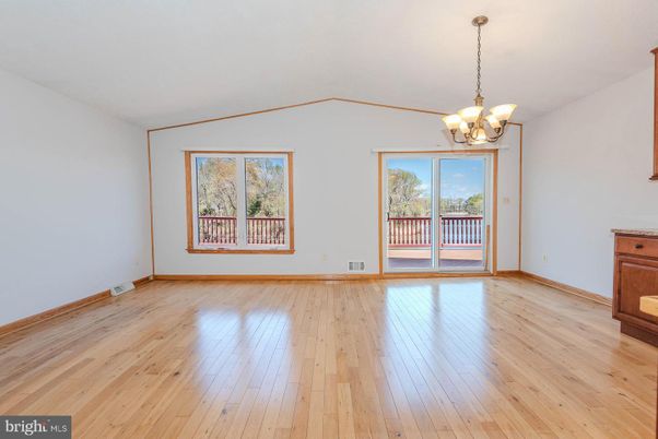 Chandelier, Empty room, Interior, Wood Texture Flooring