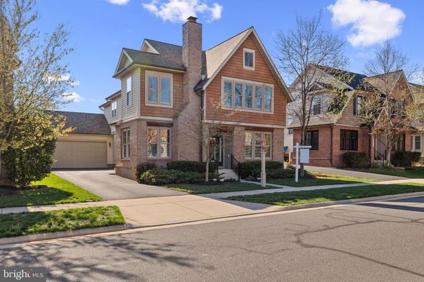 Detached Garage, Exterior, Facade, Brick Facade, Queen Anne Victorian