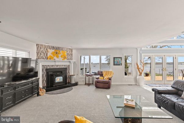 Fireplace, Interior, Living room