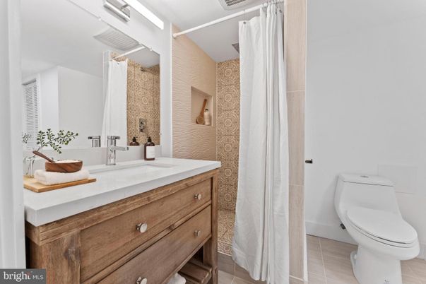 Bathroom, Interior