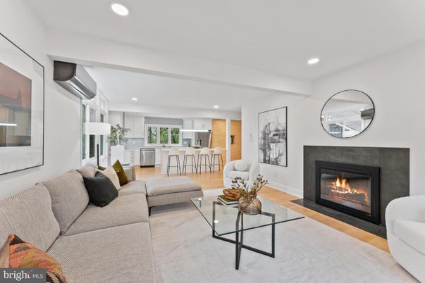 Fireplace, Interior, Kitchen, Living room, Recessed Lighting, Wood Texture Flooring