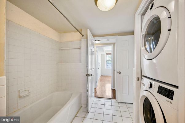 Bathroom, Interior, Utility Closets, Washer
