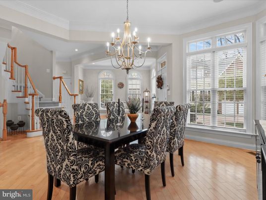 Chandelier, Dining room, Interior, Recessed Lighting, Wood Texture Flooring