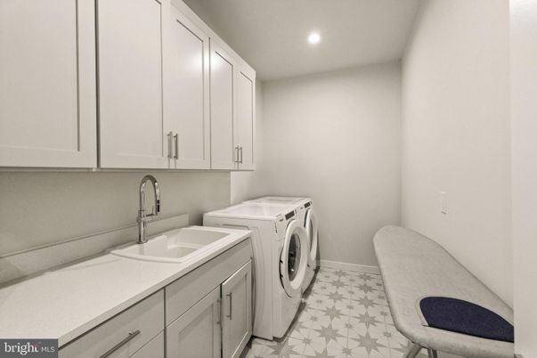 Interior, Recessed Lighting, Washer