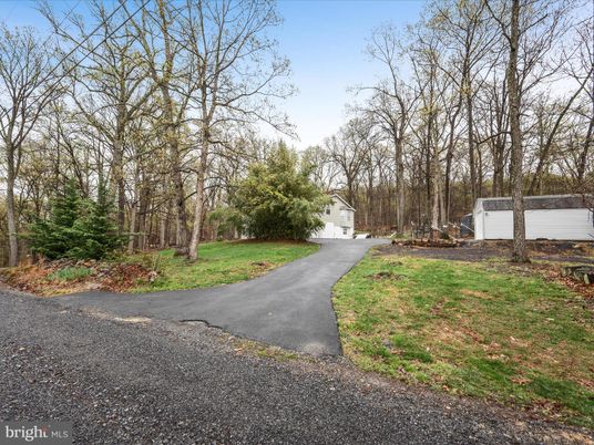 Detached Garage, Exterior