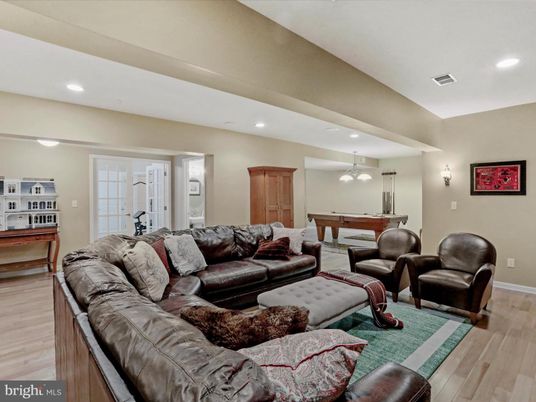 Billiard Table, Game Room, Interior, Living room, Recessed Lighting, Wood Texture Flooring