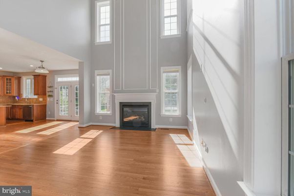 Fireplace, Interior, Kitchen, Pendant Lights, Wood Texture Flooring