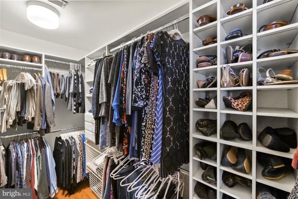 Interior, Walk-in Closets