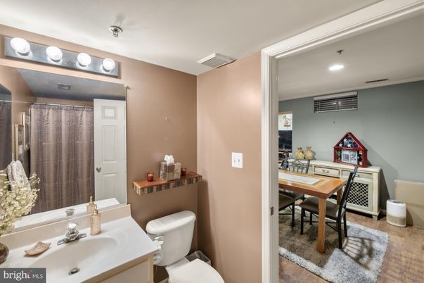 Bathroom, Dining room, Interior, Recessed Lighting, Wood Texture Flooring