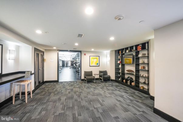 Fitness Equipment, Interior, Recessed Lighting, Wood Texture Flooring