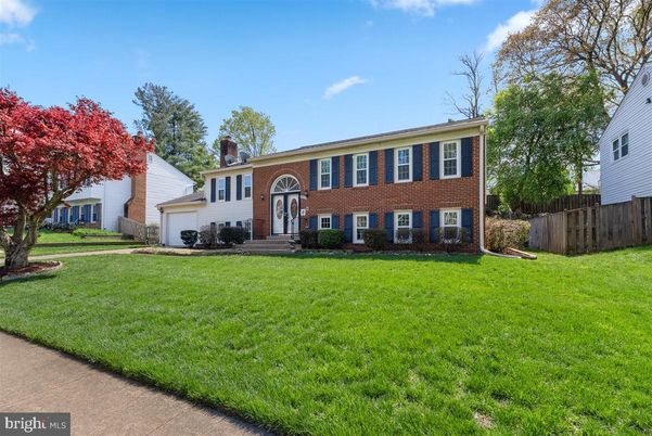 Backyard, Exterior, Facade, Brick Facade, Georgian