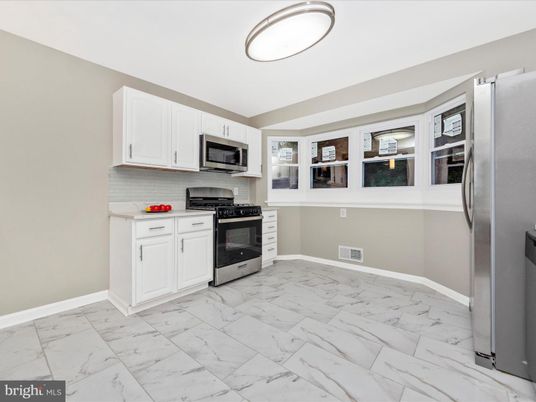 Interior, Kitchen, Marble, Stainless Steel Appliances