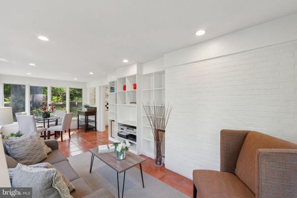 Dining room, Interior, Living room, Recessed Lighting
