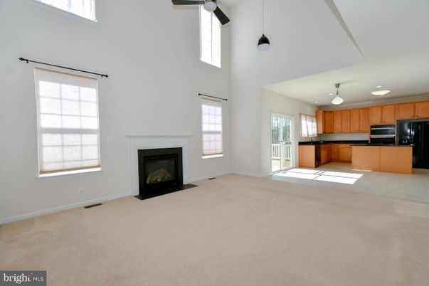 Empty room, Fireplace, Interior, Kitchen, Pendant Lights