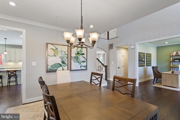 Chandelier, Dining room, Interior, Pendant Lights, Recessed Lighting, Wood Texture Flooring