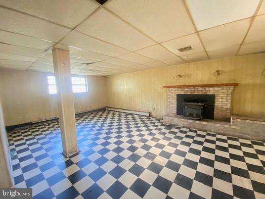 Empty room, Fireplace, Interior