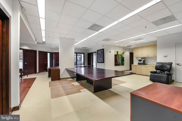 Game Room, Interior, Recessed Lighting