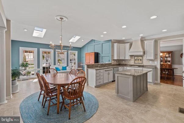 Dining room, Interior, Kitchen, Pendant Lights, Recessed Lighting