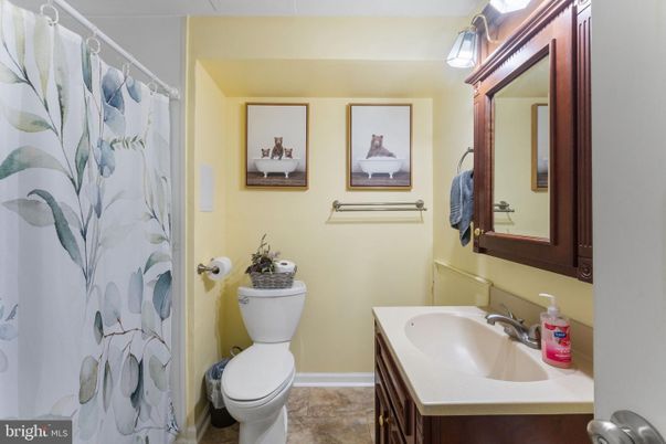 Bathroom, Interior