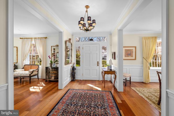 Chandelier, Interior, Wood Texture Flooring