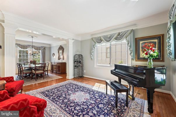 Dining room, Interior, Pendant Lights, Piano, Wood Texture Flooring