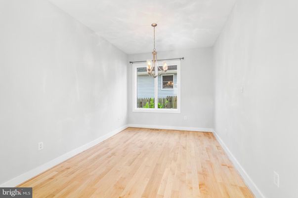 Chandelier, Empty room, Interior, Wood Texture Flooring