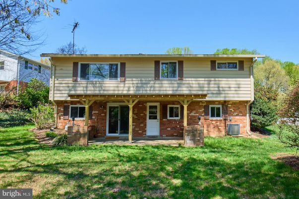 Exterior, Facade, Brick Facade, Split Level