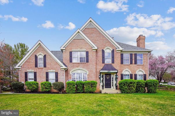 Exterior, Facade, Brick Facade, Brick Traditional