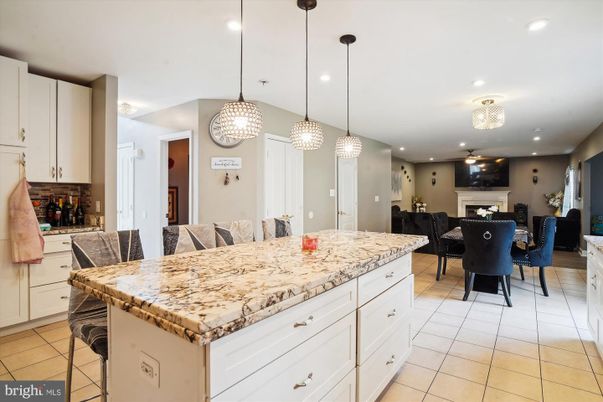 Dining room, Interior, Kitchen, Pendant Lights, Recessed Lighting