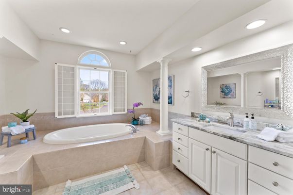 Bathroom, Dual Sink Vanities, Interior, Recessed Lighting