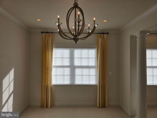 Chandelier, Empty room, Interior, Recessed Lighting