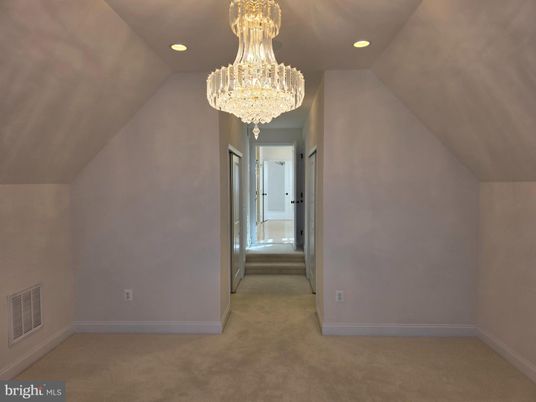 Chandelier, Empty room, Interior, Recessed Lighting