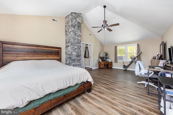 Bedroom, Home Office, Interior, Wood Texture Flooring