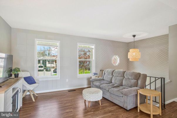 Dining room, Interior, Living room, Pendant Lights, Wood Texture Flooring