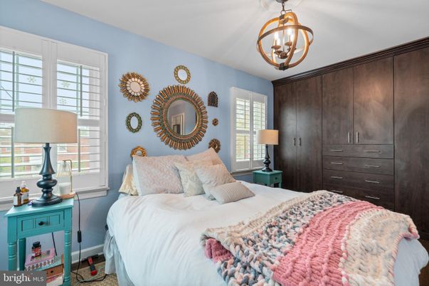 Bedroom, Interior, Pendant Lights