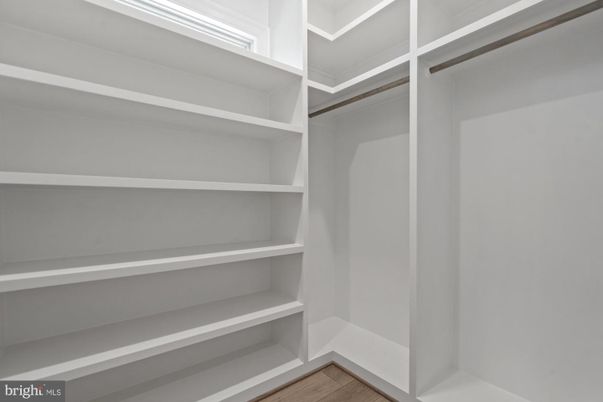 Interior, Walk-in Closets, Wood Texture Flooring