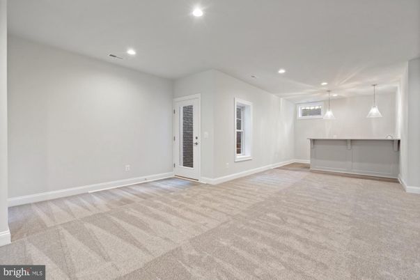 Empty room, Interior, Pendant Lights, Recessed Lighting