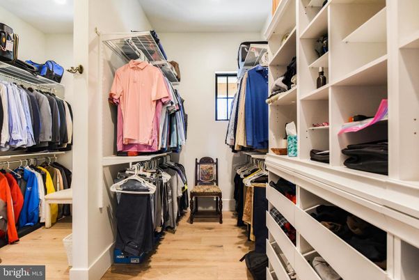 Interior, Recessed Lighting, Walk-in Closets, Wood Texture Flooring